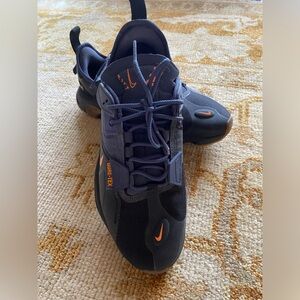 2019 React N354 “Navy”